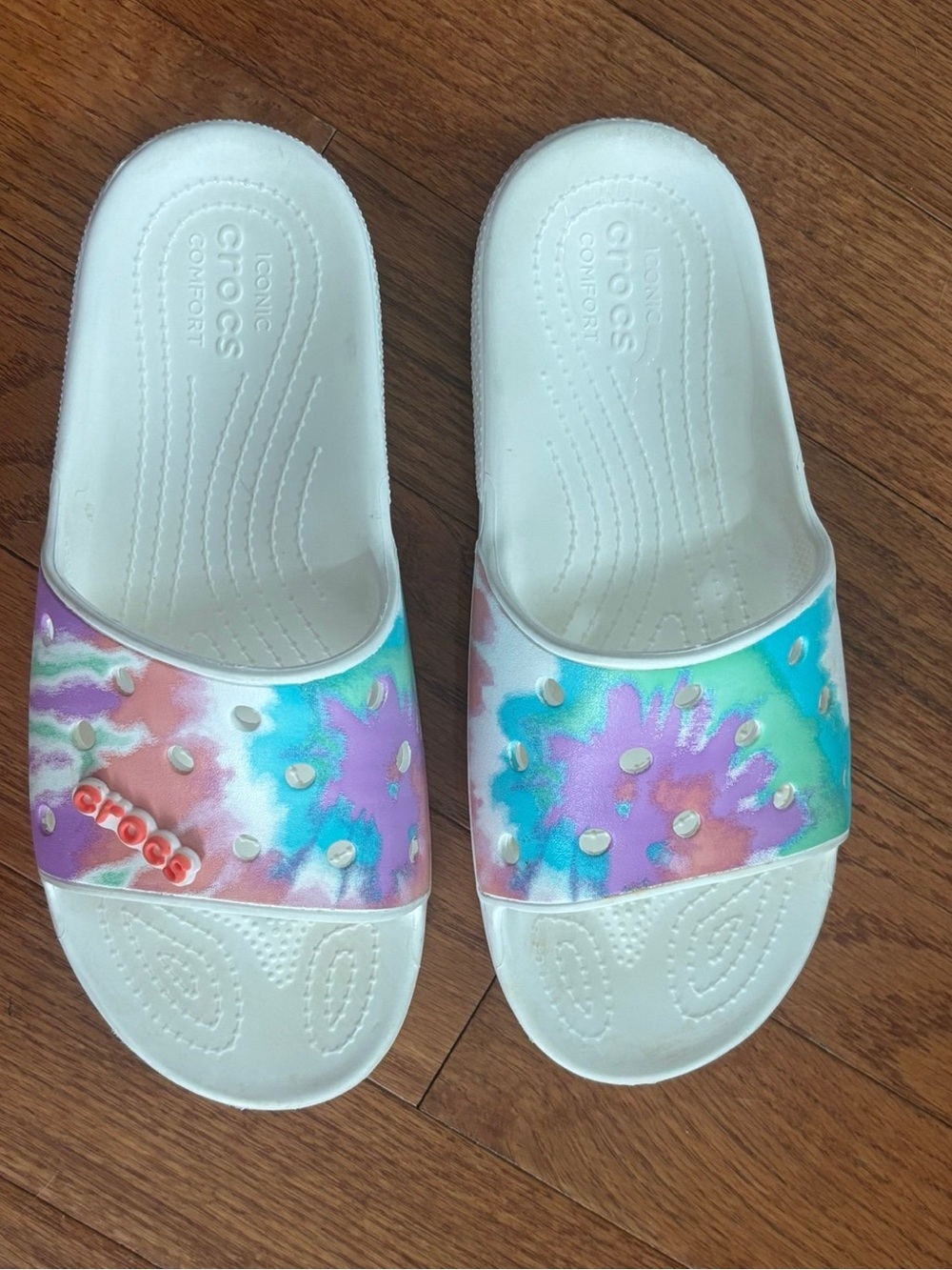 CROCS Women's White Tie-Dye Slide Sandals with Multi-Color Accents